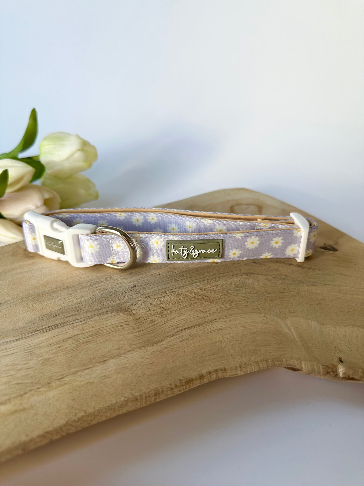 Collar - Lilac Daisy