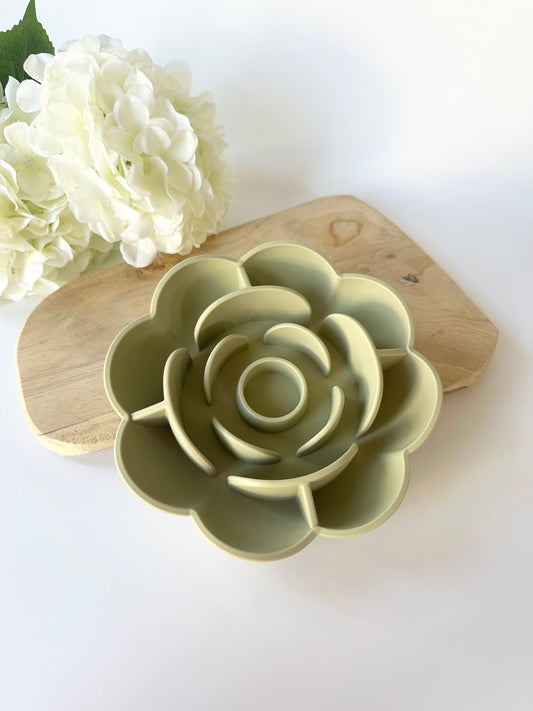 Slow Feeder Waterlily sage