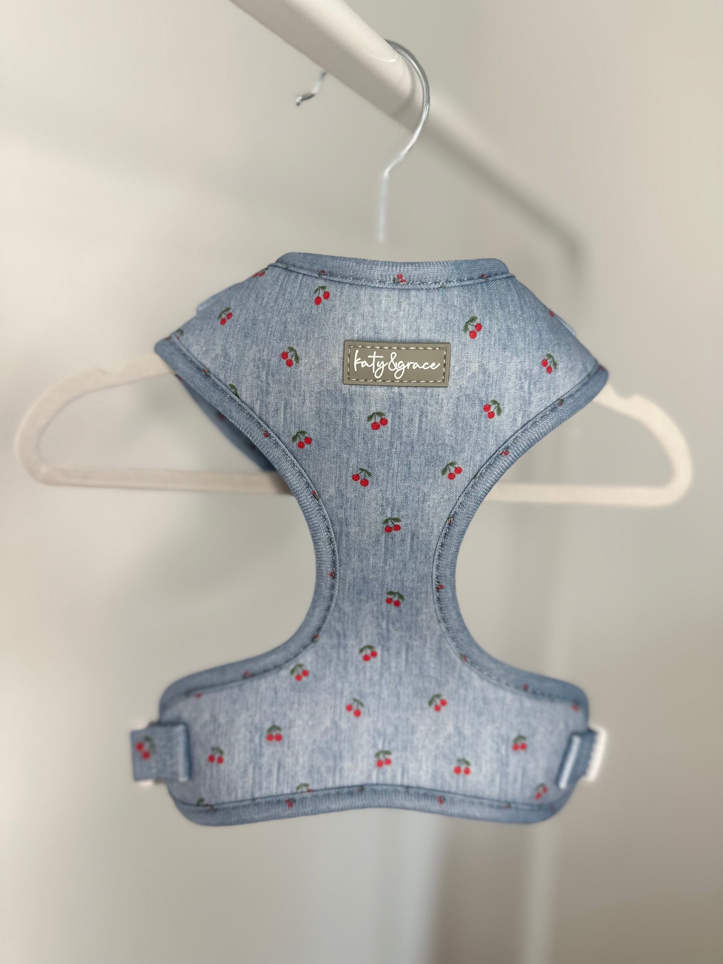 Adjustable Harness - Cherry Jeans
