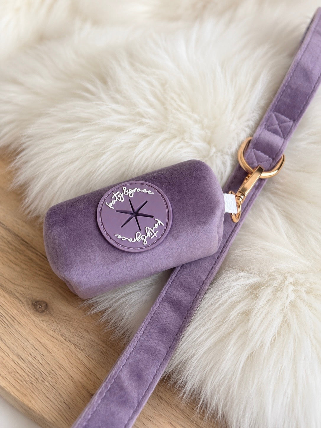 POOP BAG DISPENSER- VELVET LUXE LAVENDER