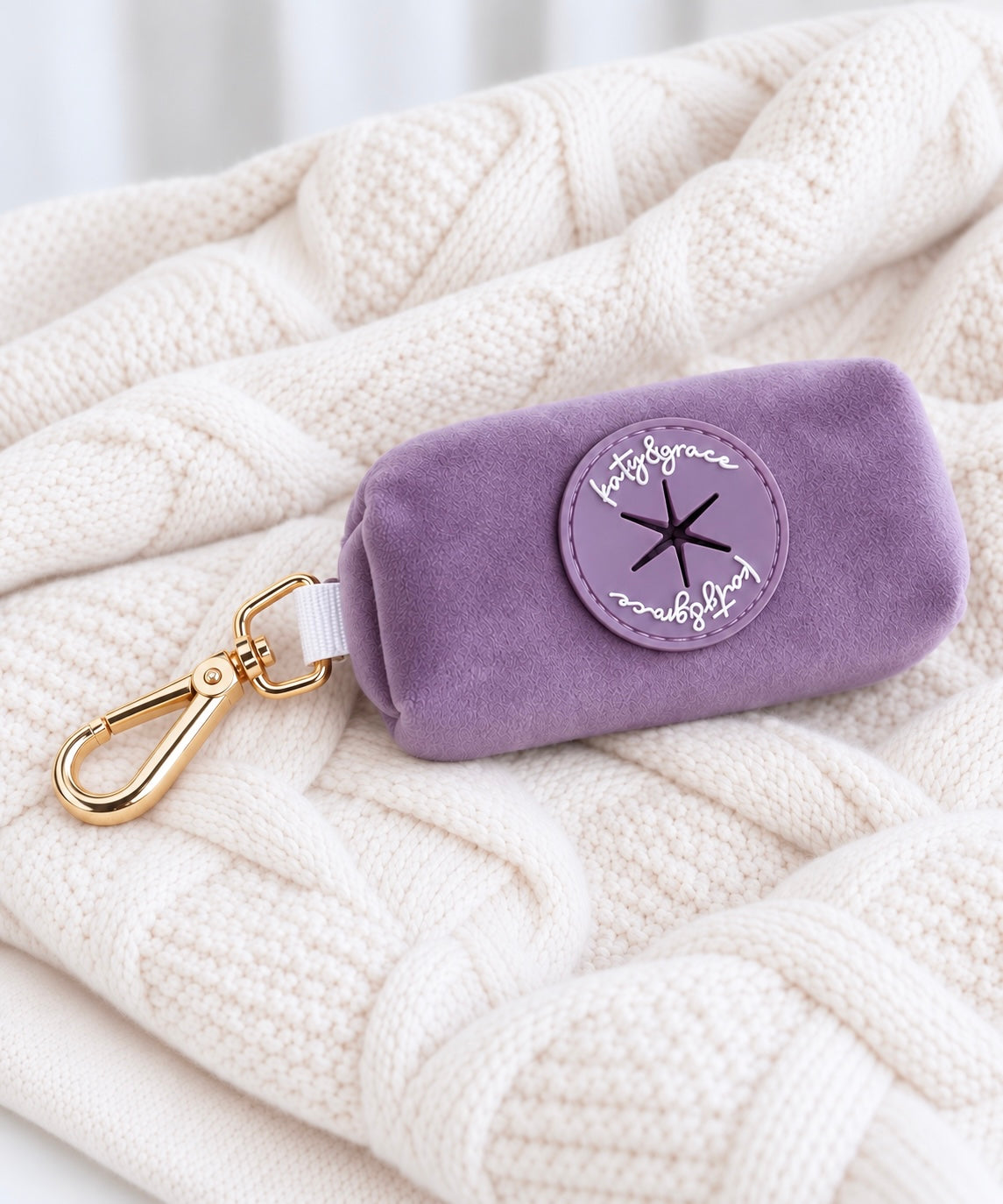 POOP BAG DISPENSER- VELVET LUXE LAVENDER